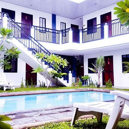 Elti Condotel By Bluebookers Angeles Exterior foto